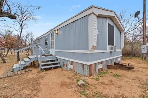919 Austin Street Kingsland TX 78639