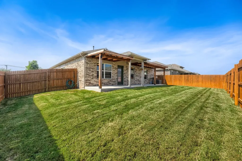 141 Marienfeld Lane Georgetown TX 78626