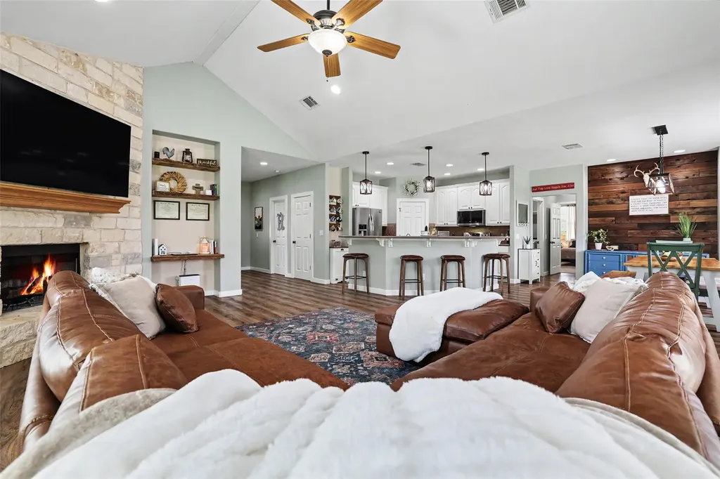 201 Christine Lane Liberty Hill TX 78642