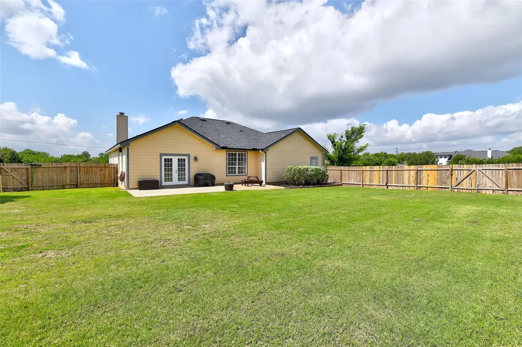 201 Christine Lane Liberty Hill TX 78642