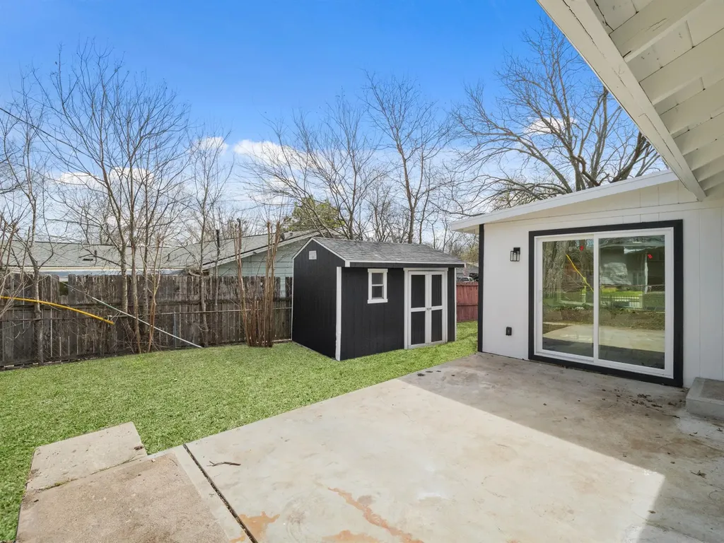 8401 Staunton Drive Austin TX 78758