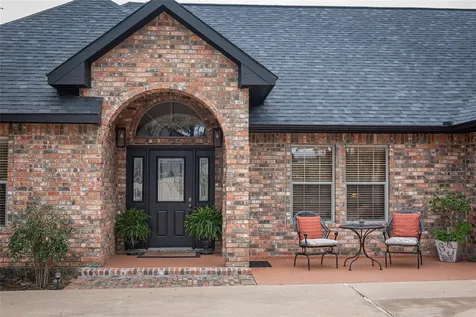 105 Wallace Riddell Drive Burnet TX 78611
