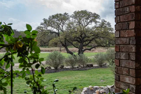 105 Wallace Riddell Drive Burnet TX 78611