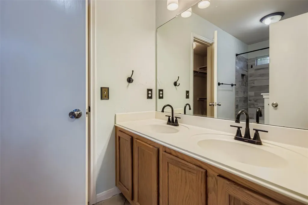 903 Jasmine Trail Georgetown TX 78626