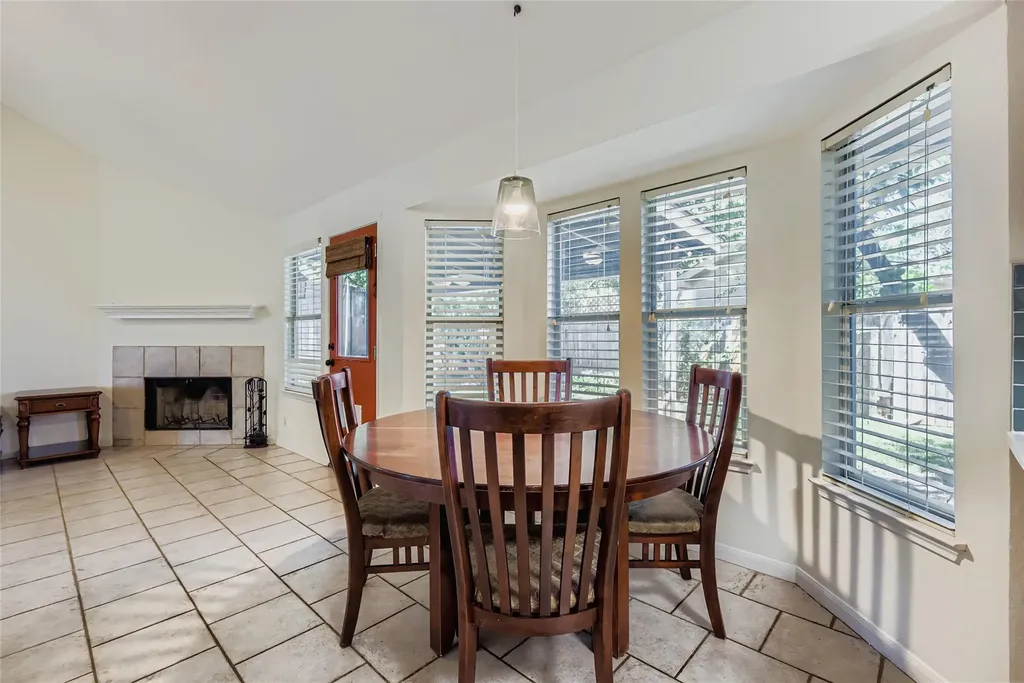 903 Jasmine Trail Georgetown TX 78626