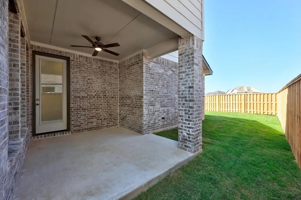 129 Emerald Grove Drive Georgetown TX 78633