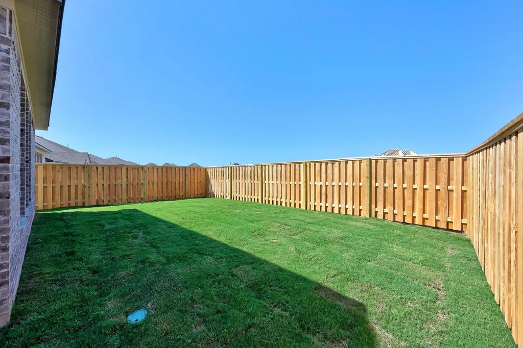 129 Emerald Grove Drive Georgetown TX 78633