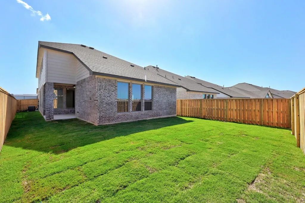 129 Emerald Grove Drive Georgetown TX 78633