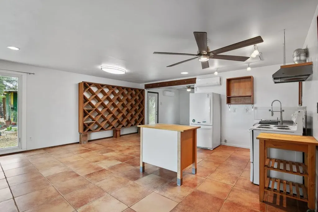 1705 Blue Cat Lane Austin TX 78734