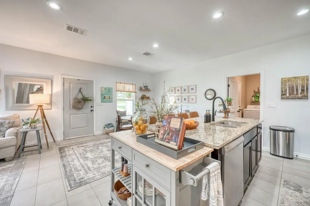 2210 Mcarthur Avenue Kingsland TX 78639