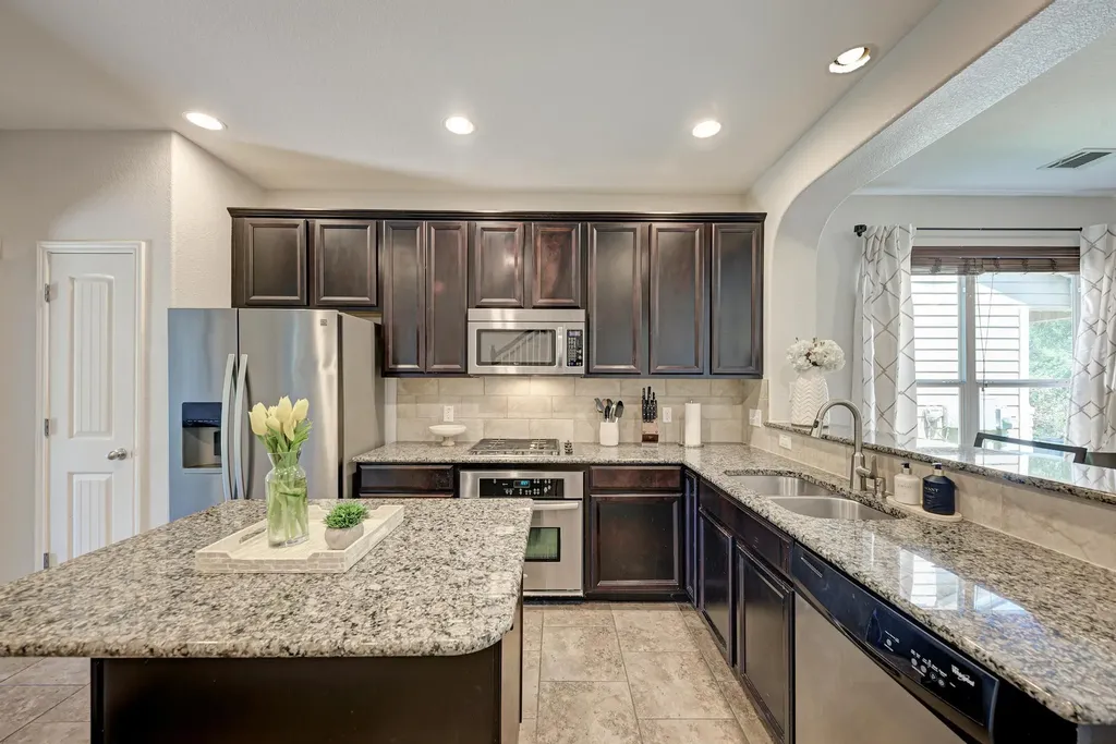 1325 Central Park Court Austin TX 78745