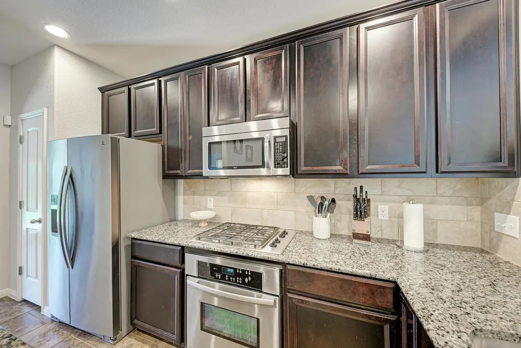 1325 Central Park Court Austin TX 78745