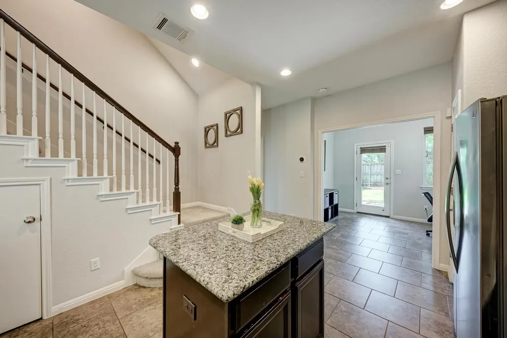 1325 Central Park Court Austin TX 78745