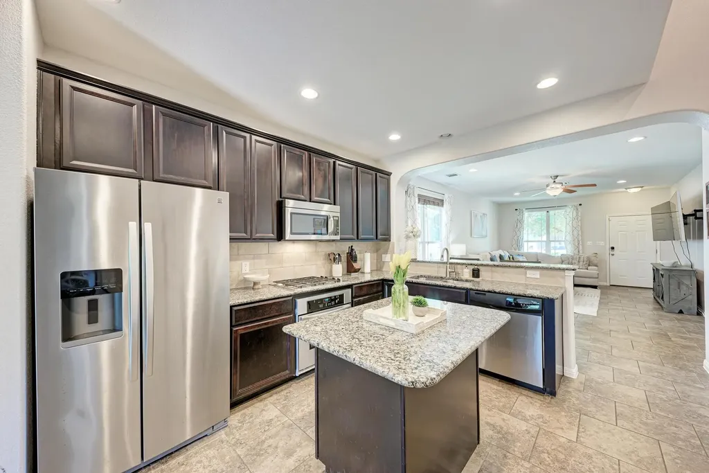 1325 Central Park Court Austin TX 78745