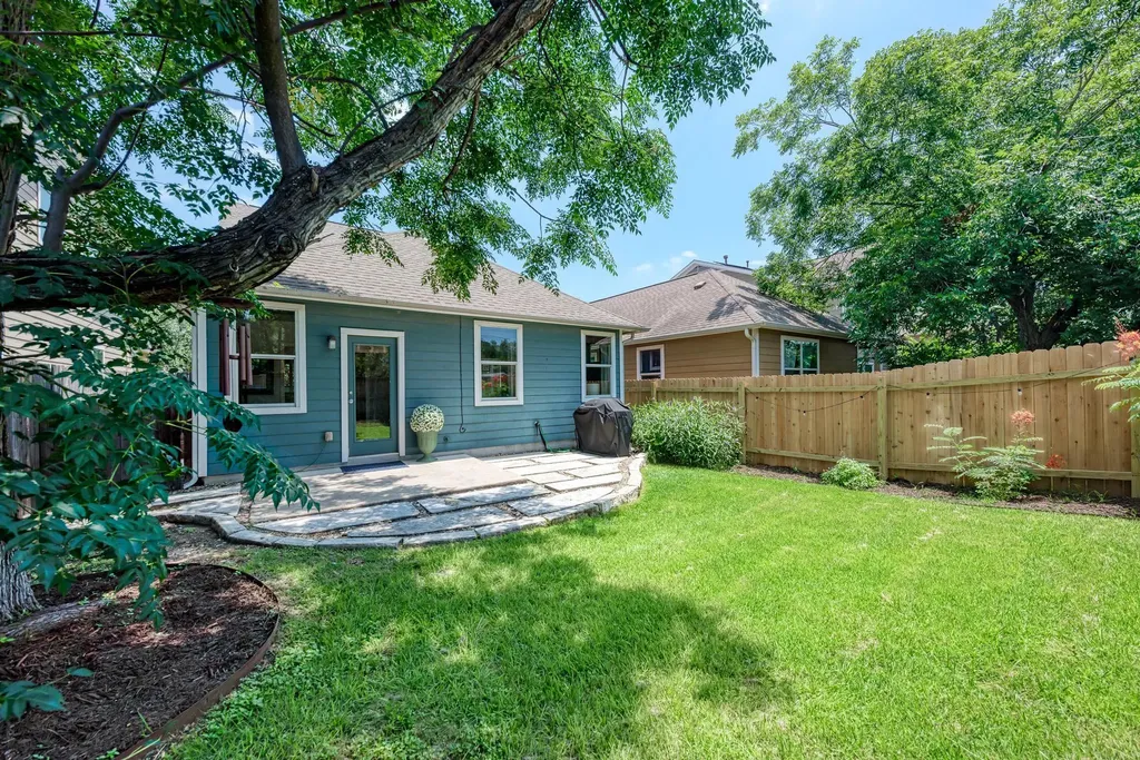1325 Central Park Court Austin TX 78745