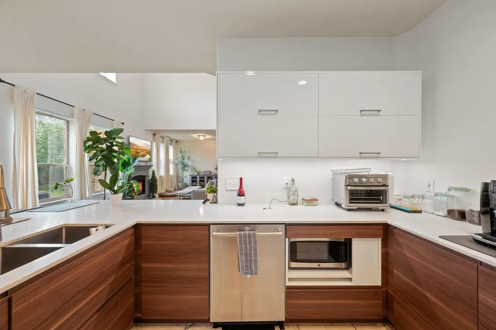 14425 American Kestrel Drive Austin TX 78738