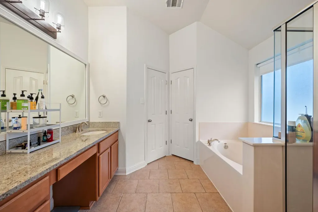 14425 American Kestrel Drive Austin TX 78738
