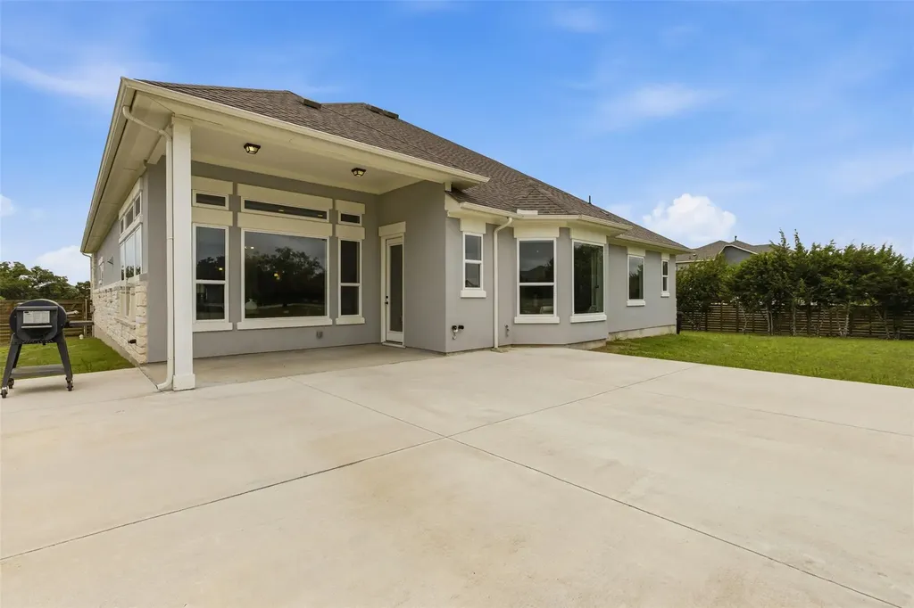 1937 Halflinger Lane Leander TX 78641