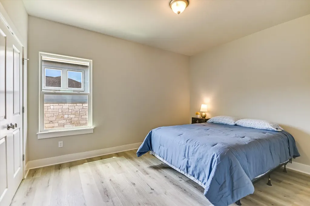 207 Fairlake Circle Lakeway TX 78734
