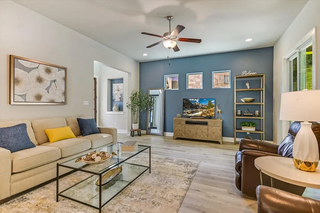 207 Fairlake Circle Lakeway TX 78734