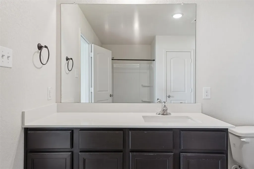 20004 Woodrow Wilson Street Manor TX 78653