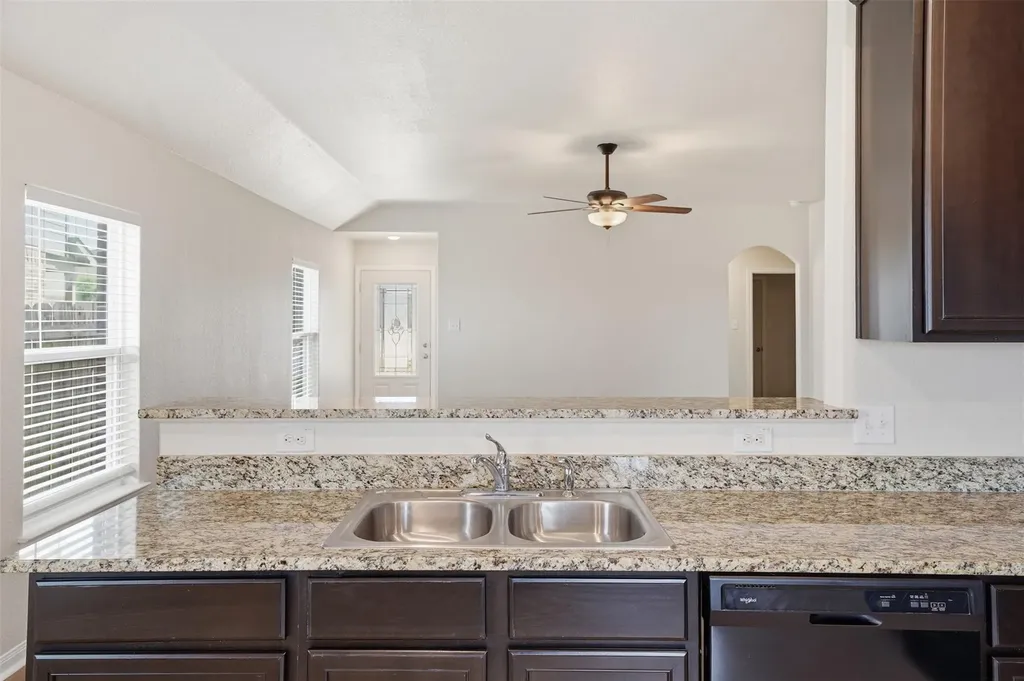 20004 Woodrow Wilson Street Manor TX 78653