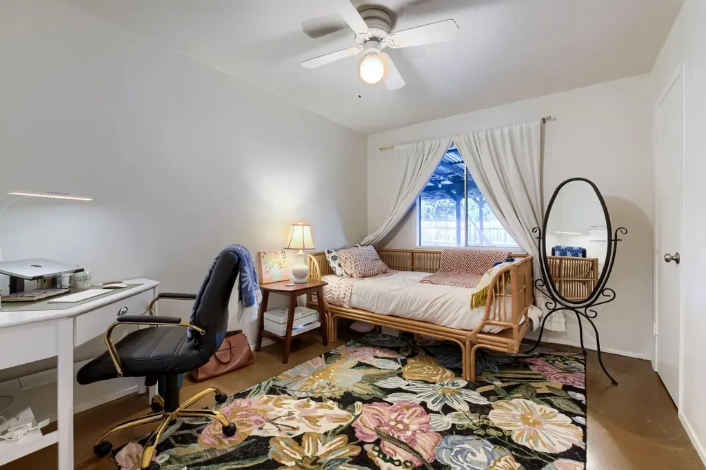 7701 Whitsun Drive Austin TX 78749