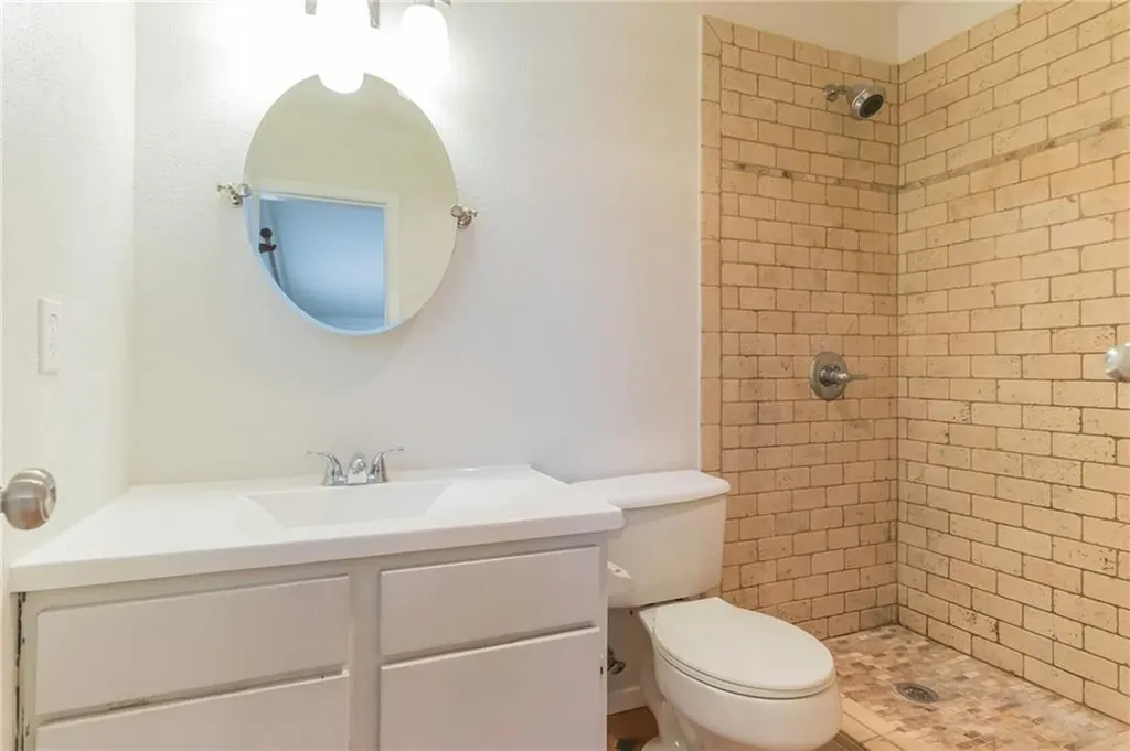 7701 Whitsun Drive Austin TX 78749