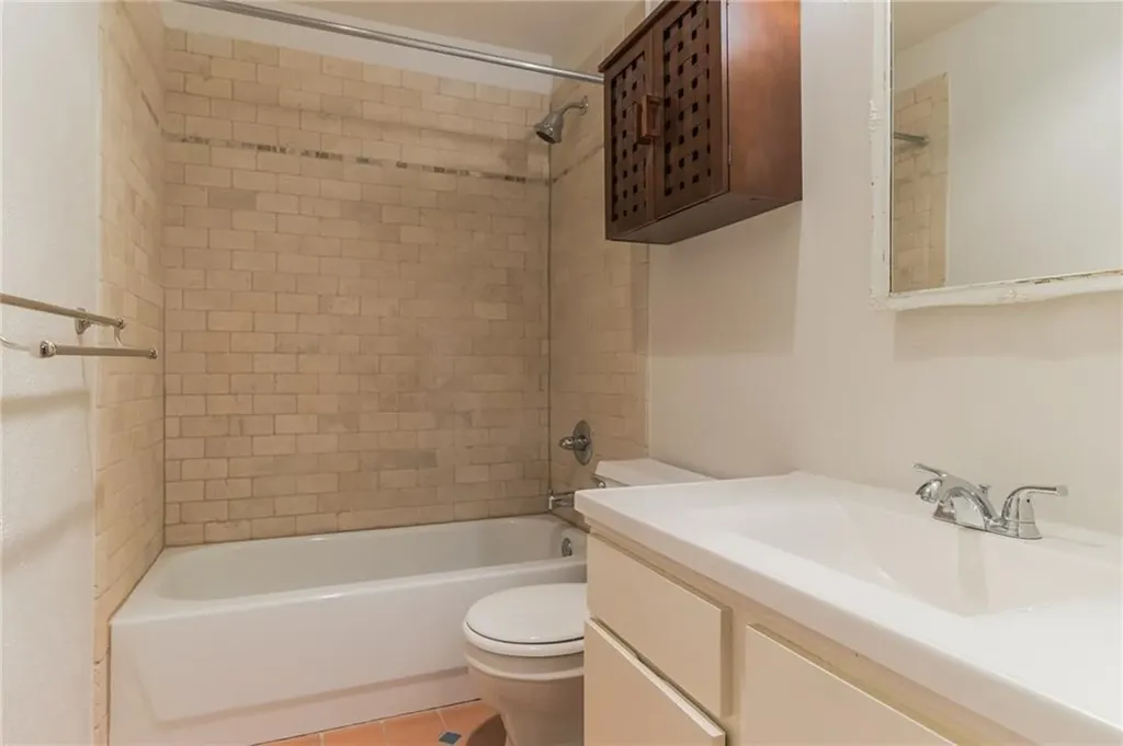 7701 Whitsun Drive Austin TX 78749