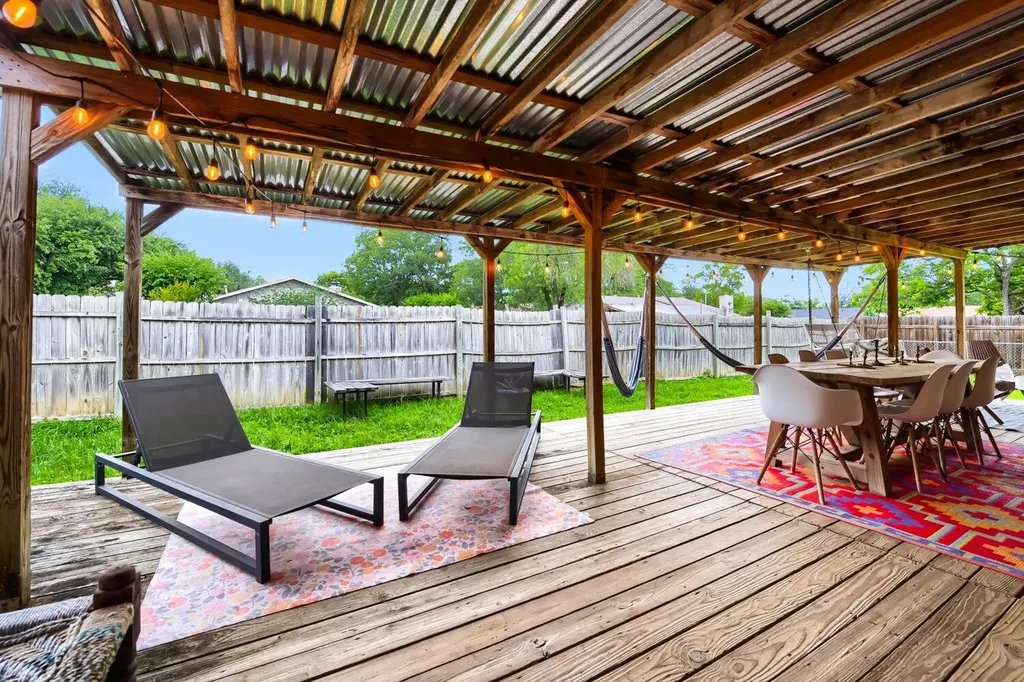 7701 Whitsun Drive Austin TX 78749