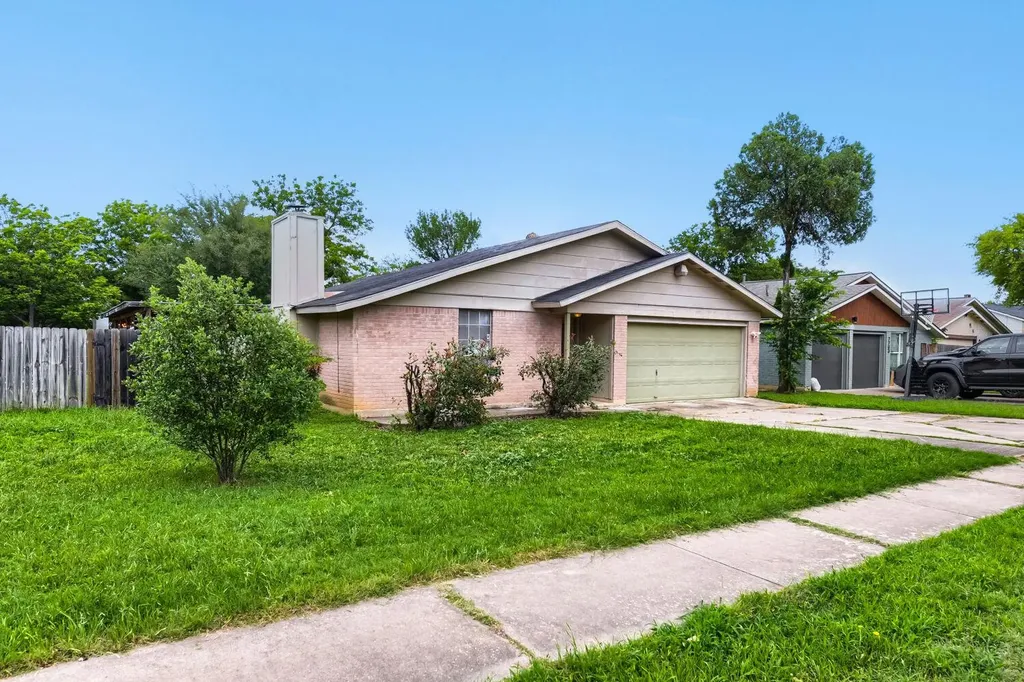 7701 Whitsun Drive Austin TX 78749