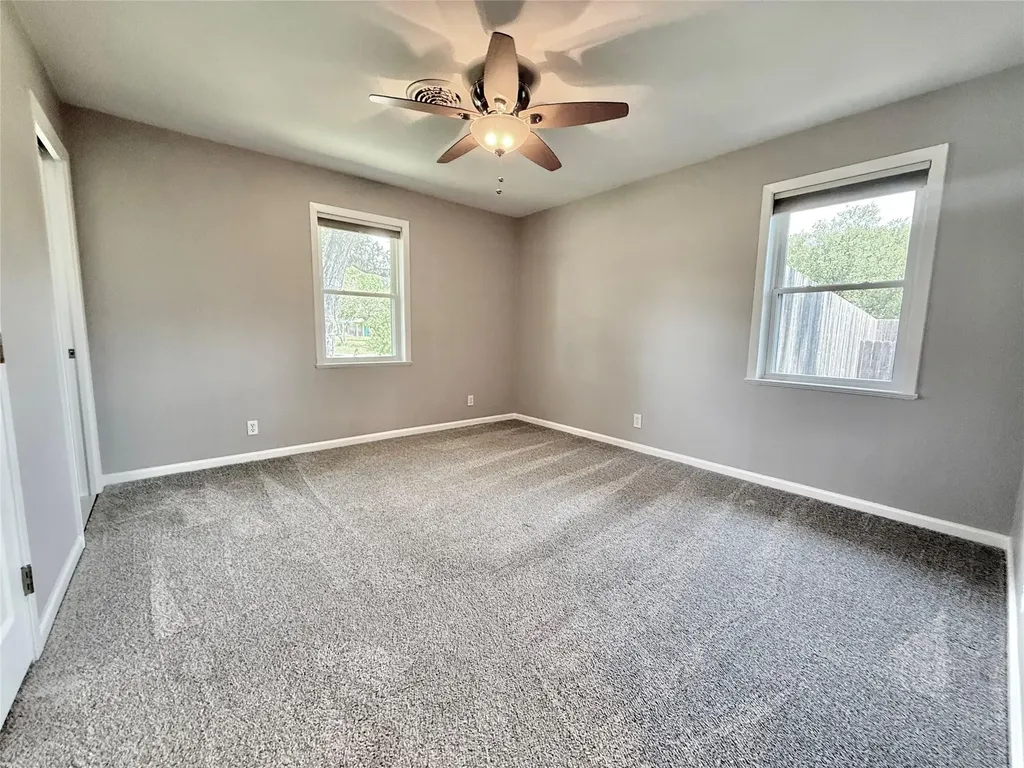 11613 Sunset Drive Austin TX 78748