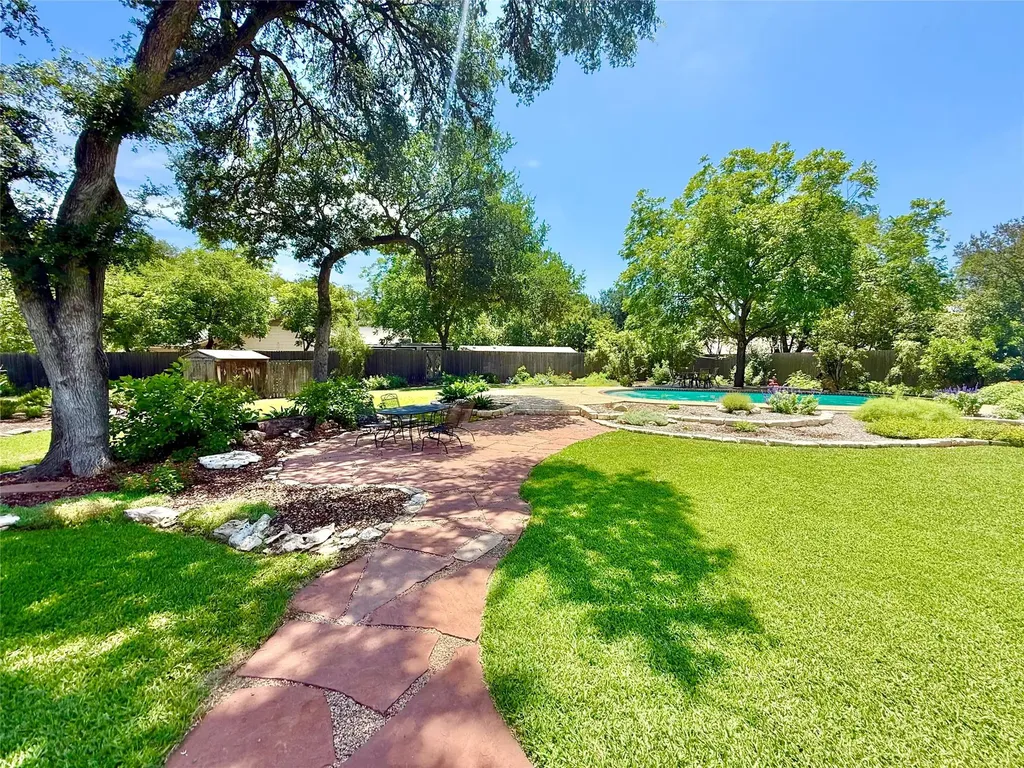 11613 Sunset Drive Austin TX 78748