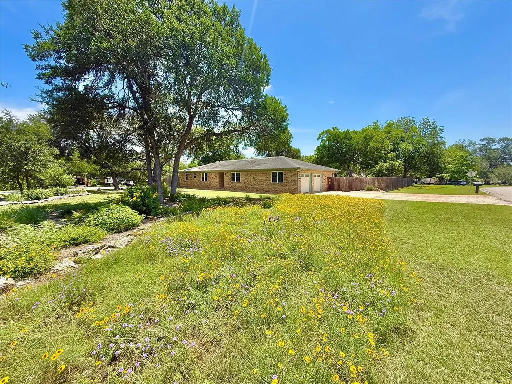 11613 Sunset Drive Austin TX 78748