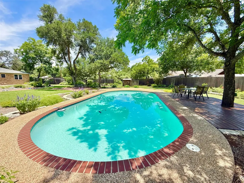 11613 Sunset Drive Austin TX 78748