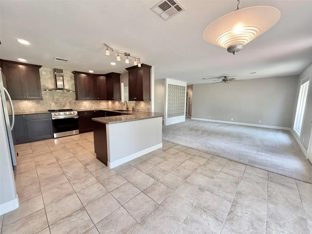 11613 Sunset Drive Austin TX 78748