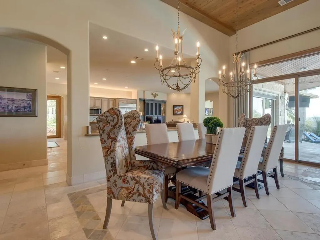 202 Hidden Hills Cove Spicewood TX 78669