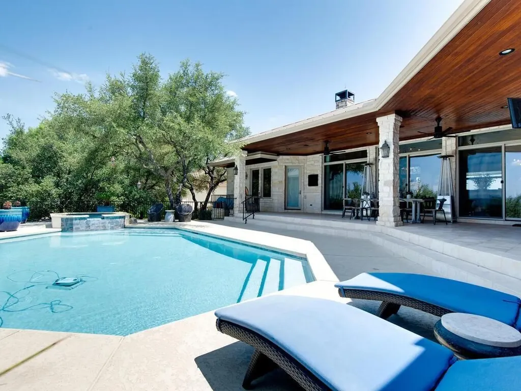 202 Hidden Hills Cove Spicewood TX 78669