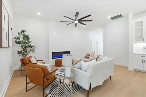 122 W Pauwela Lane Bastrop TX 78602