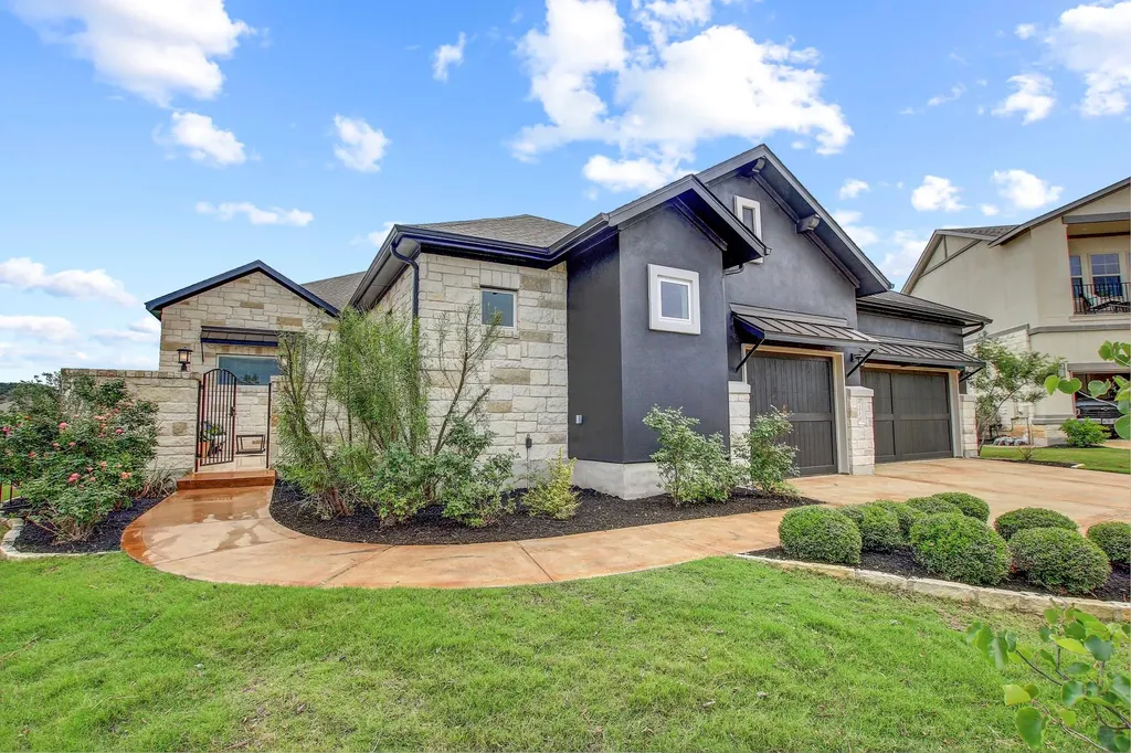 210 Fairdale Cove Austin TX 78738