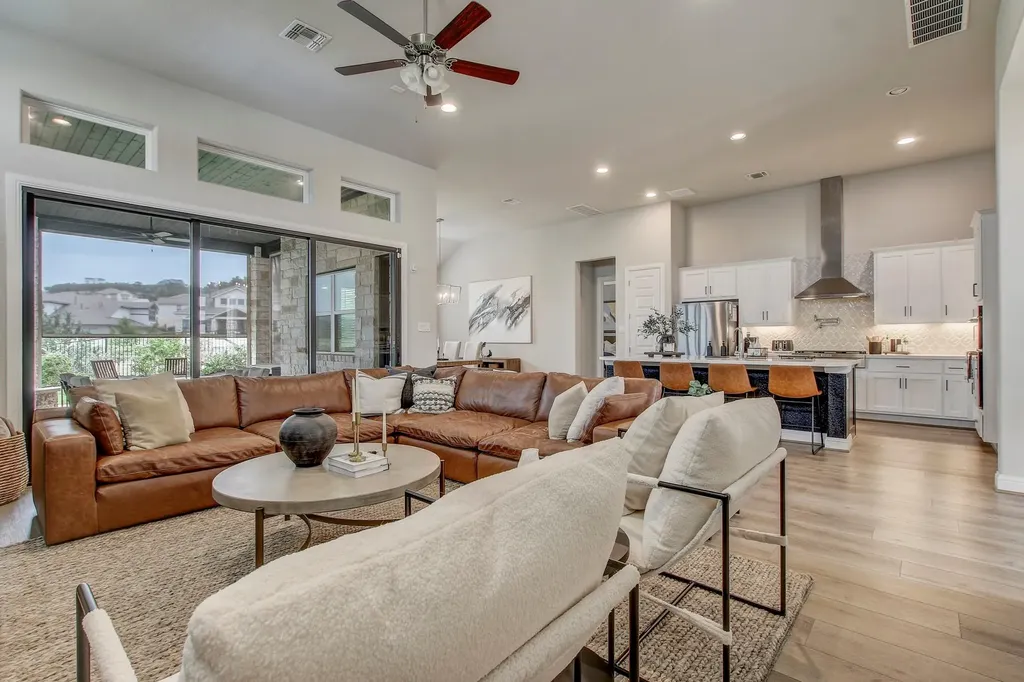 210 Fairdale Cove Austin TX 78738