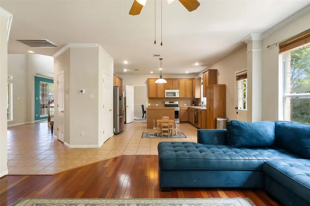11425 Sabinal Mesa Drive Austin TX 78739