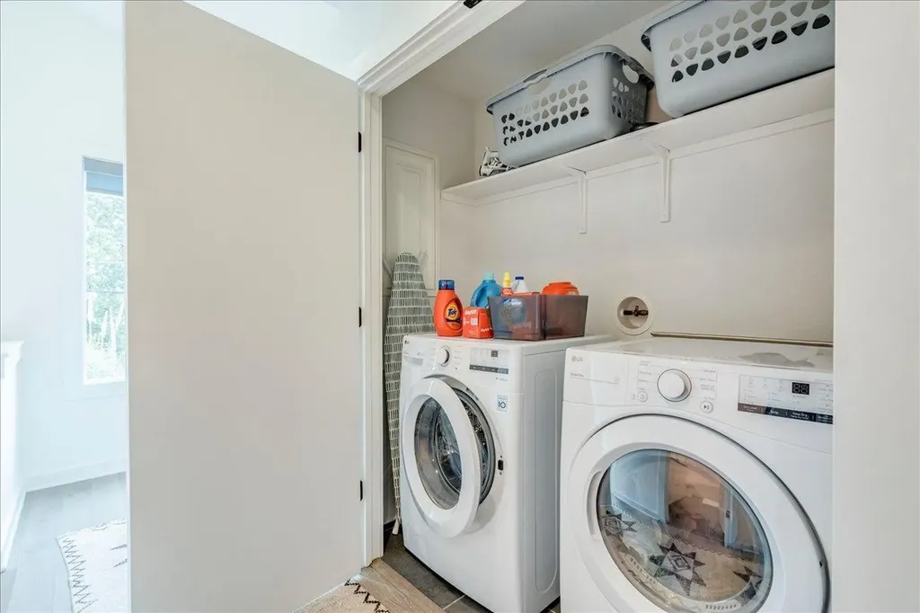 1931 E 38th 1/2 Street Austin TX 78723