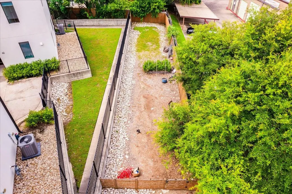 1931 E 38th 1/2 Street Austin TX 78723