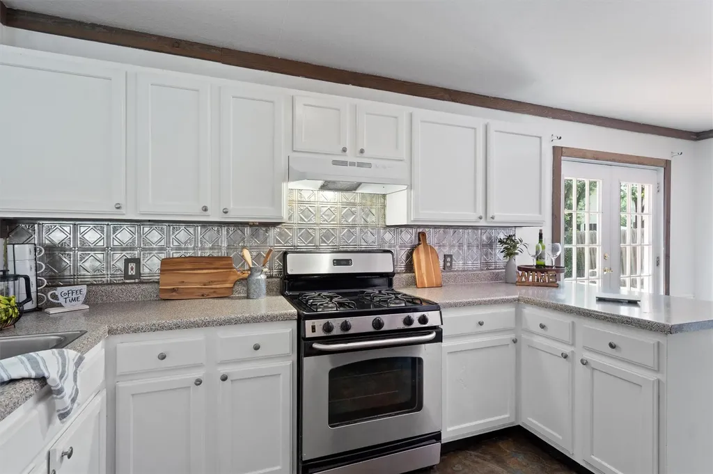 1623 War Horse Lane Round Rock TX 78664