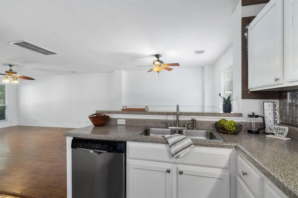 1623 War Horse Lane Round Rock TX 78664