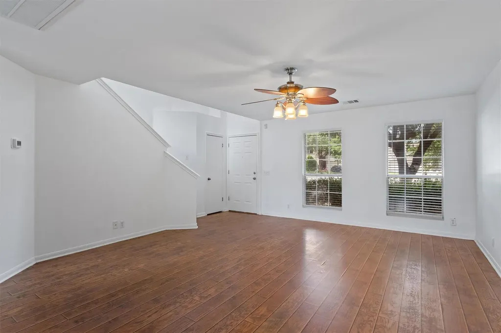 1623 War Horse Lane Round Rock TX 78664