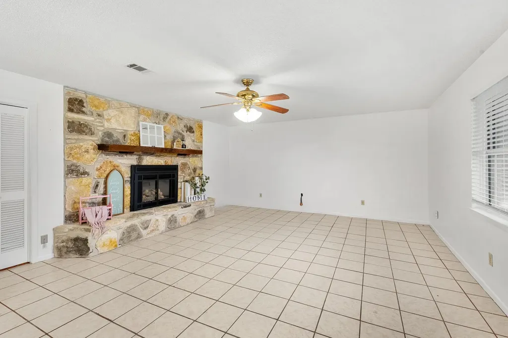 130 Bobcat Lane Copperas Cove TX 76522