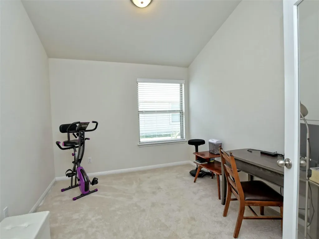 130 Sunshine Lane Kyle TX 78640