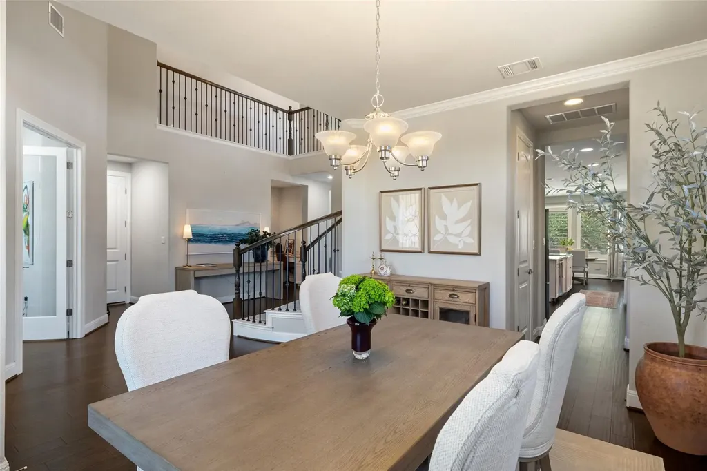 15504 Cabrillo Way Austin TX 78738
